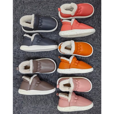 هل يمكن ارتداء الأحذية القطنية الرجالية مع البدلات؟